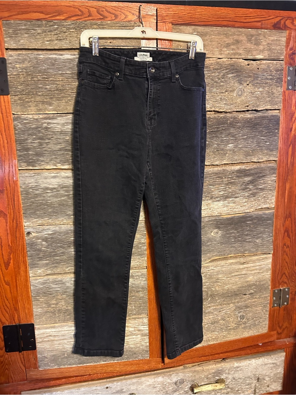 L.L. Bean Black Mid-Rise Slim Jeans Size 10p Petite Classic Fit